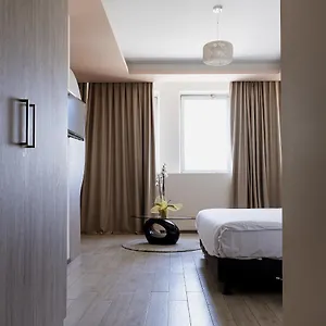queen-hotel.it-lombardy.com/